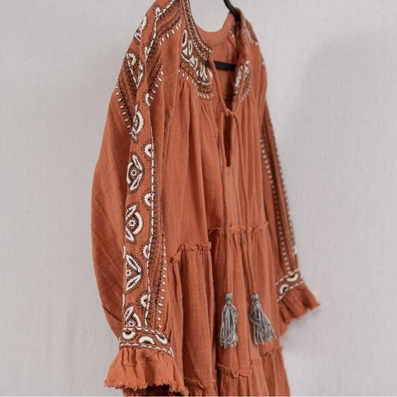 Free People Dream Weaver V-Neck Embroidered Tunic size S - Picture 9 of 16